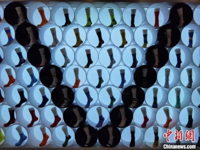 運(yùn)動(dòng)襪熱賣全球 襪商“掘金”新市場(chǎng)